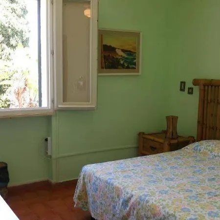 Residenza Baia Дом отдыха Галлиполи